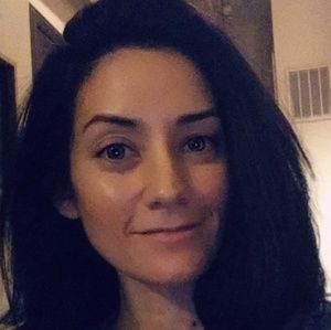 Meet your Posher, Renee